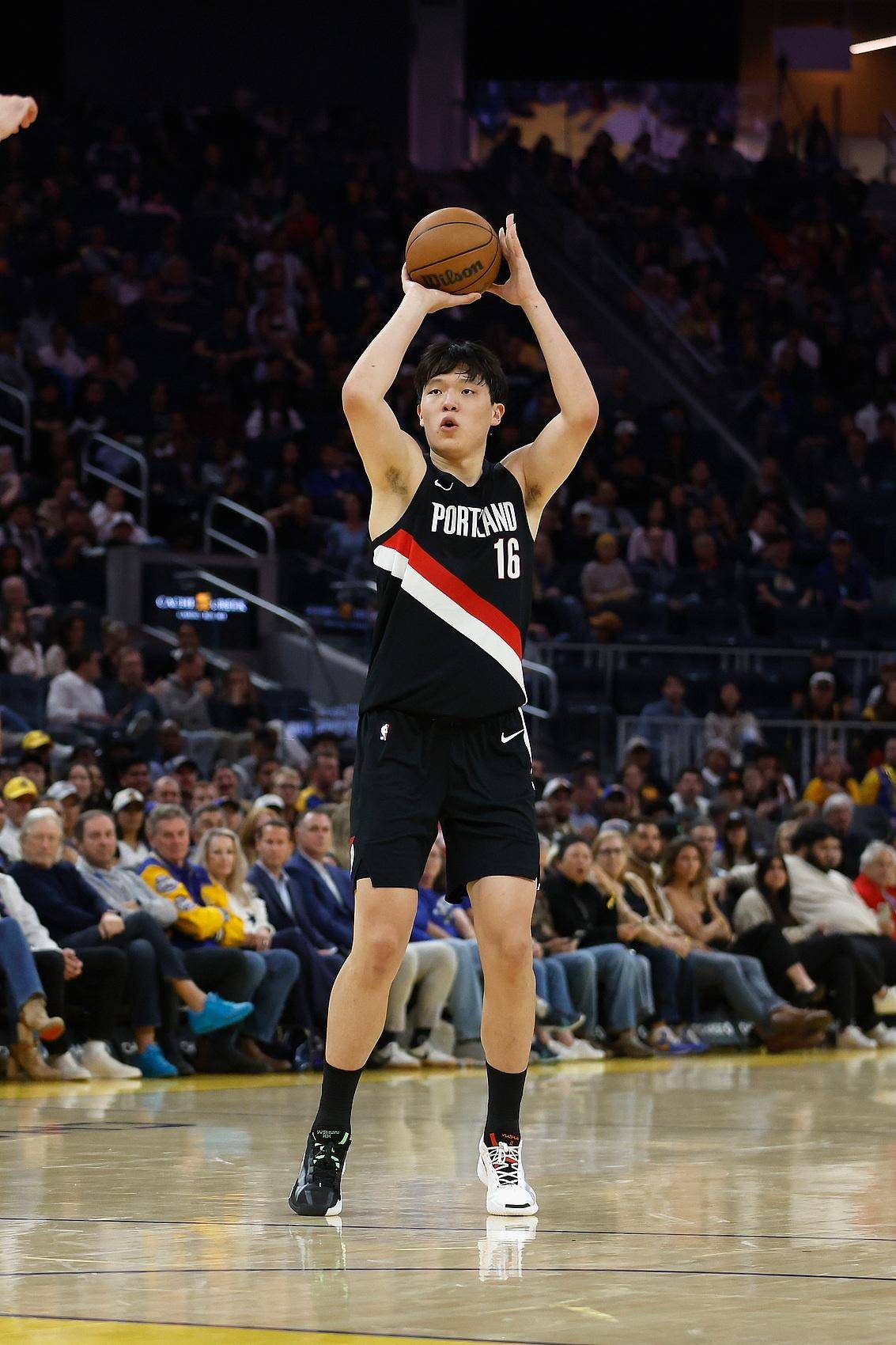 布莱顿阵容名单-开云体育官网