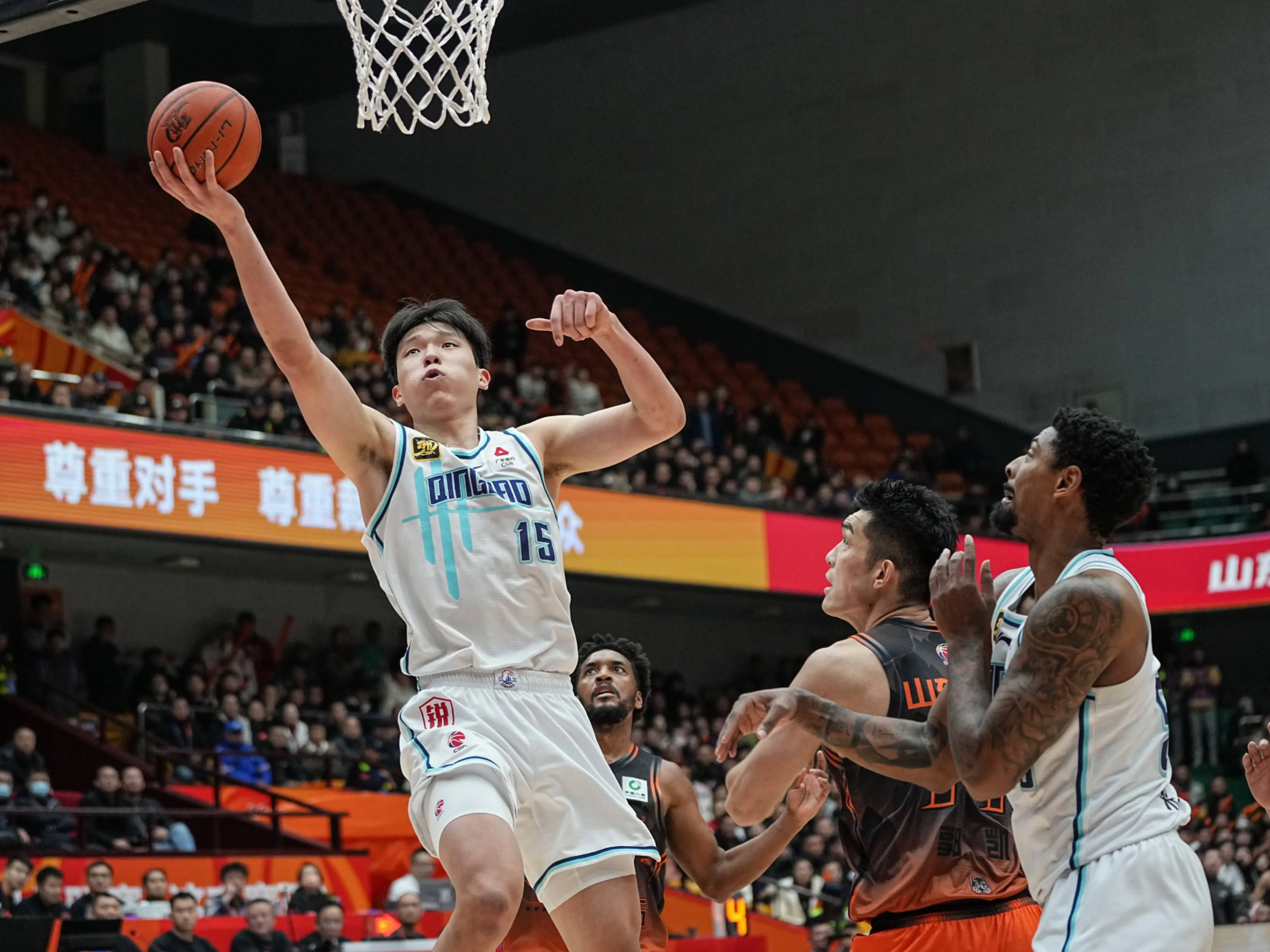 今晨CBA季后赛焦点战，马德里竞技门线救险，目标明确，细节决定成败-开云体育下载