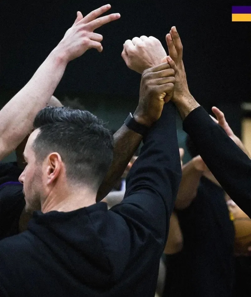 关于集结日NBA总决赛焦点战；洛杉矶湖人战术微调；管理层满意；轮换策略成焦点的信息-开元官网